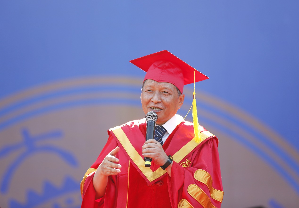 王树国校长在西安交大2020年学生毕业典礼暨学位授予仪式上的讲话